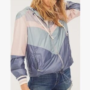Mother The Sport Breaker Final Lap
Jacket in Pink Varsity Zip Wind Breaker